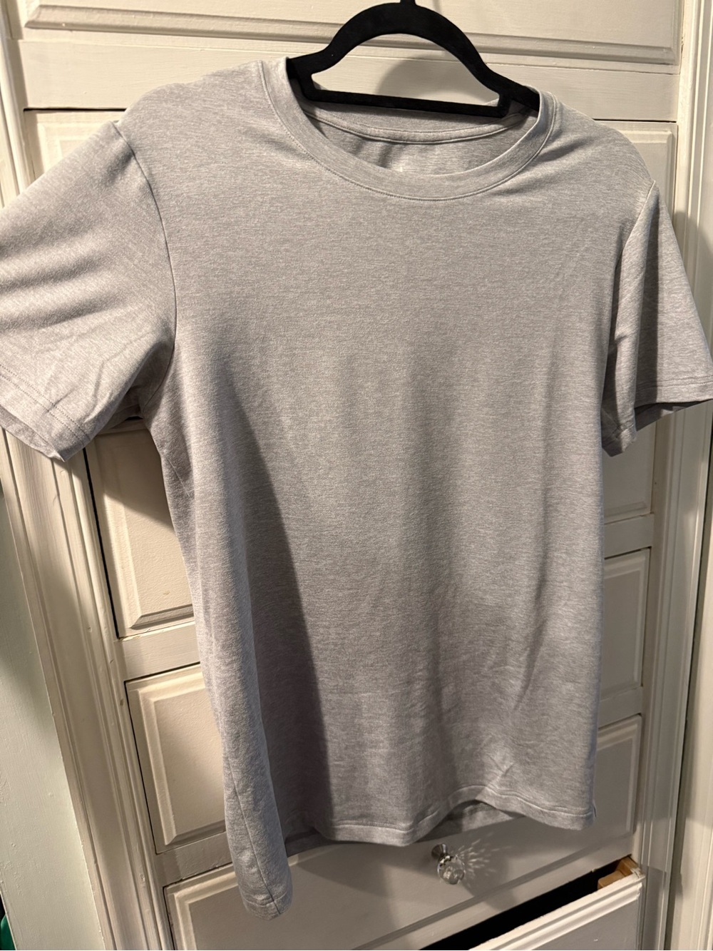 ALO Yoga Men's Crew T-Shirt - Light Gray